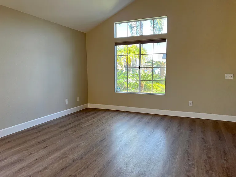 606 Creekside Ave — Photo 6