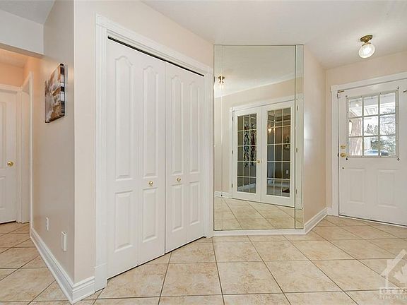 3rd image of 6557 Morningview St