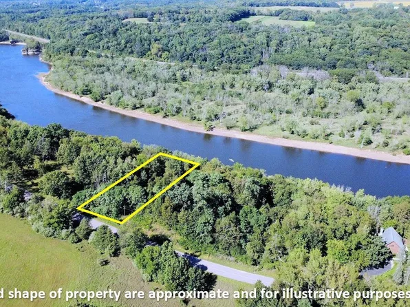 L21 Hillside Dr, Wisconsin Dells, WI 53965