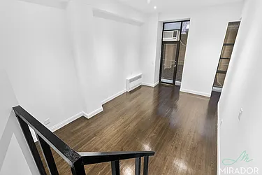 10 East 13th Street, #2H