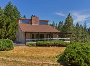 5925 E Grouse Rd, Chattaroy, WA 99003