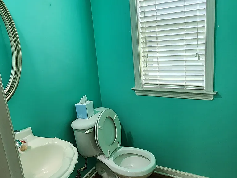 1292 Isle Bay Dr — Photo 8