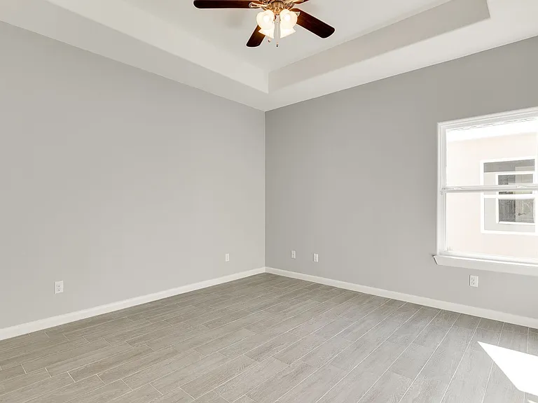 410 Downing Ave #1 — Photo 5