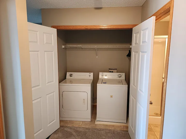 20663 Hampshire Way — Photo 12