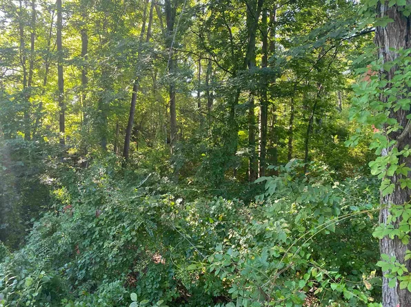 390 Fairview Street, Bennington, VT 05201