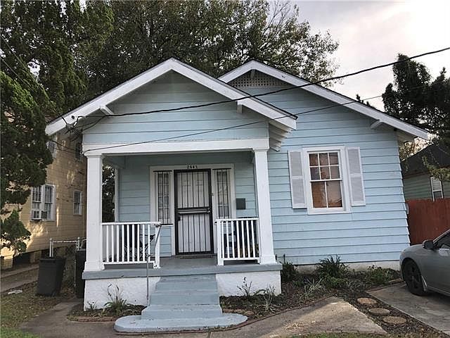 1st image of 2660 Clover St