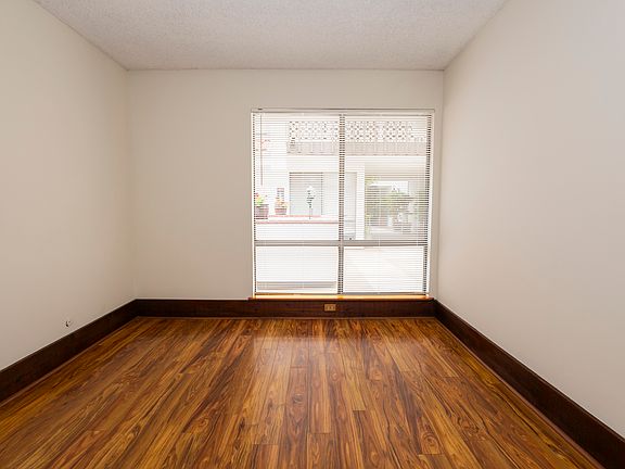 5th image of 4931 Coldwater Canyon Ave APT 2