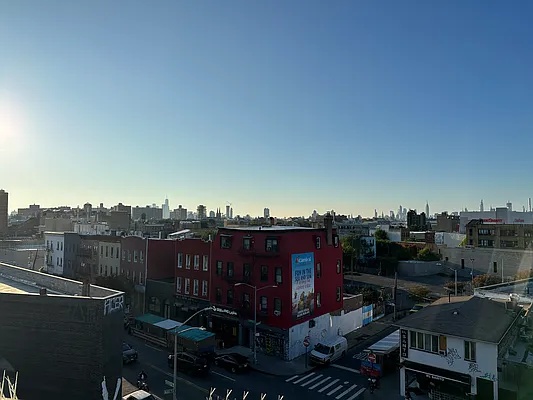 Rented by MySpaceNYC | media 44