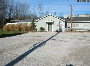 111 N Lake St, Madison, OH 44057