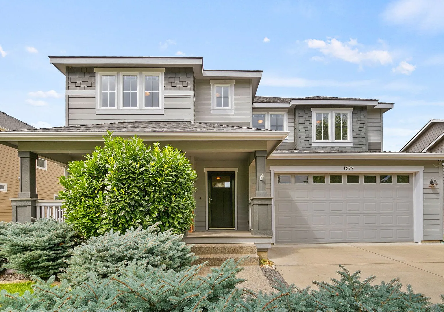 Spacious 4 Bed Rocky Hill Craftsman in Liberty Lake — Photo 1