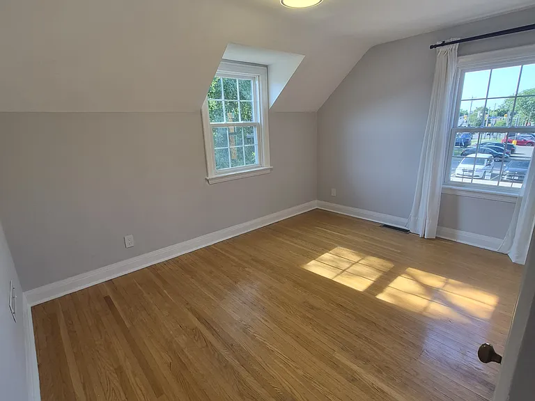 5944 Dorchester Rd — Photo 7