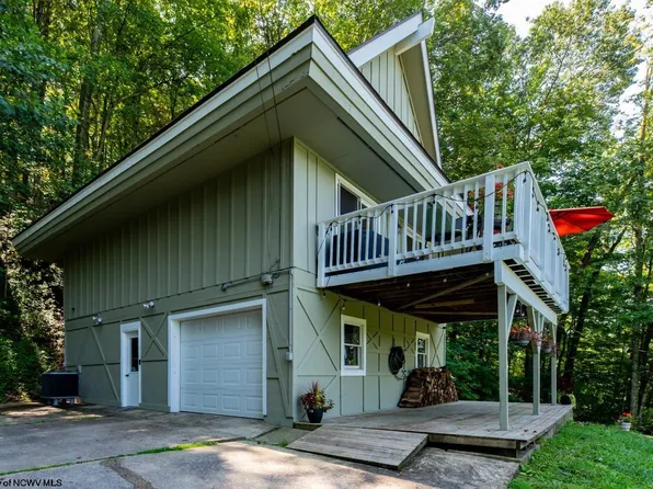 2750 Whetsell Settlement Rd, Kingwood, WV 26537