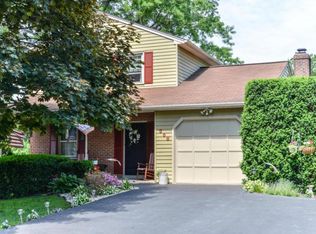 968 Raymee Dr, Lancaster, PA 17601