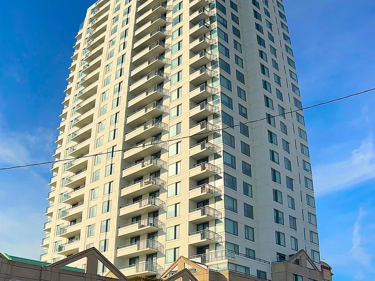 526 Pacific Ave #1206 — Photo 2