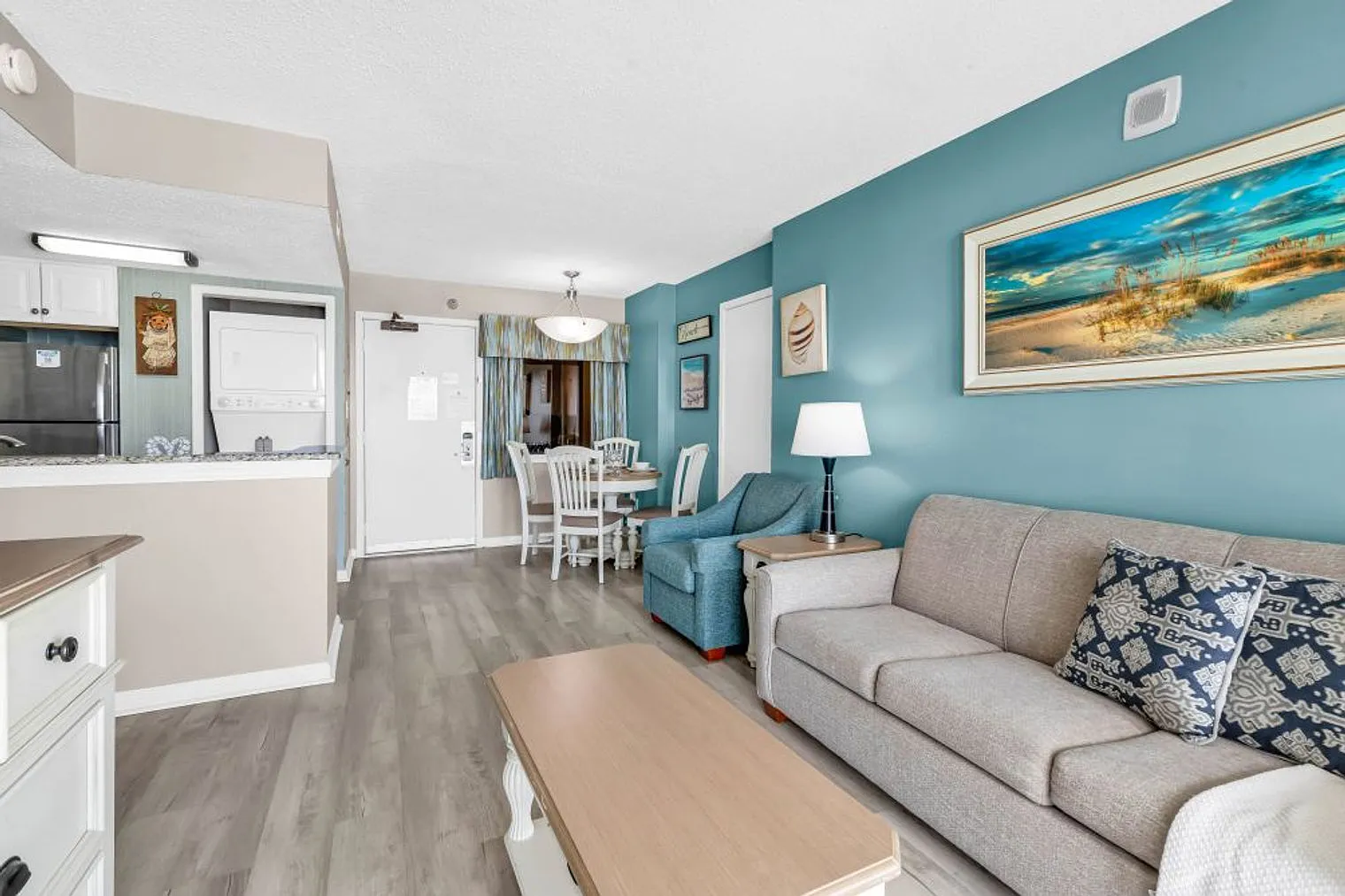 1 bed, 1.0 bath, 699 sqft, $2,924 — Photo 3