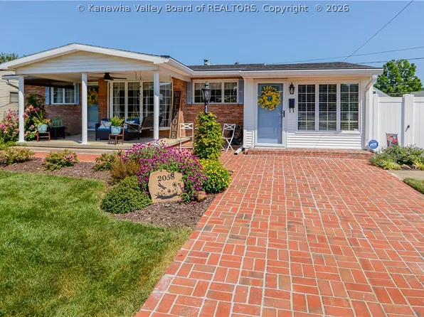 2058 Washington Ave, Saint Albans, WV 25177