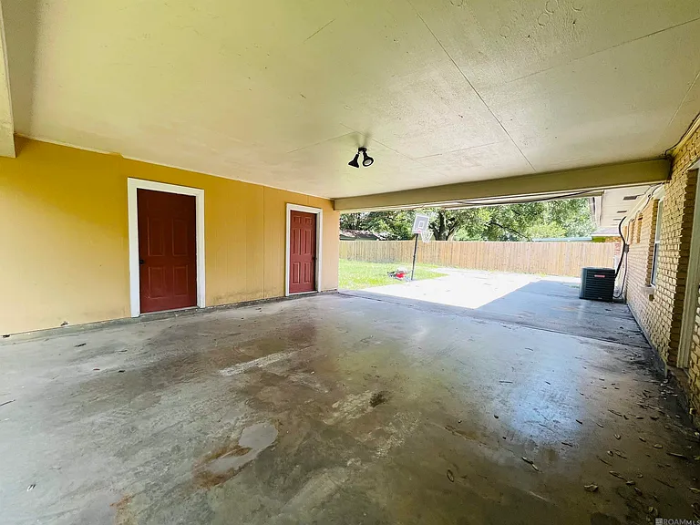 4036 Ridgemont Dr — Photo 10