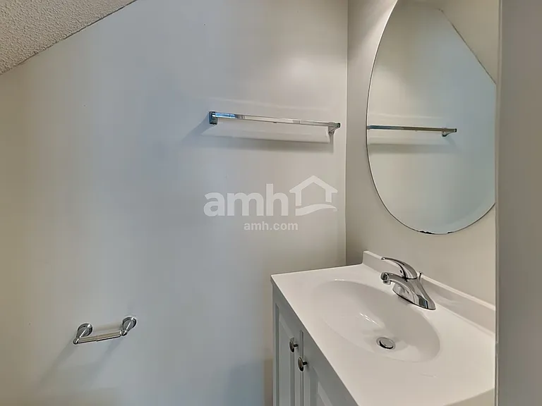 5320 Sahalee Way — Photo 7