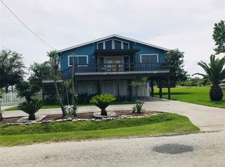 1108 Canal W, Crystal Beach, TX 77650