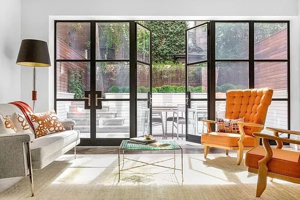 Sold by Pinkwater Select | media 35