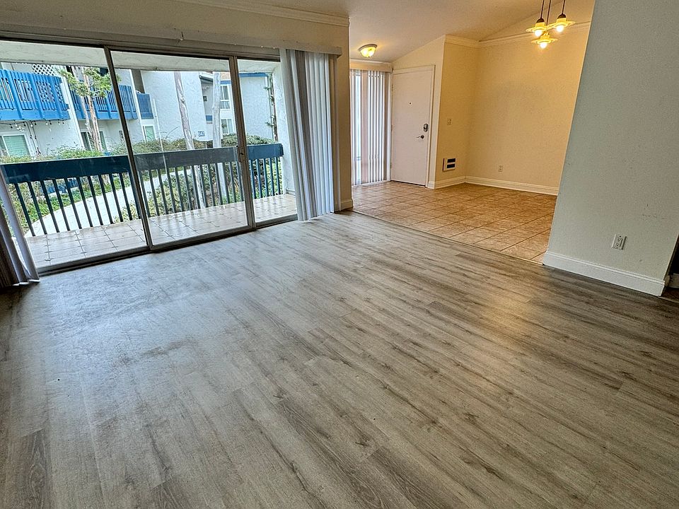 Beautiful, bright living space