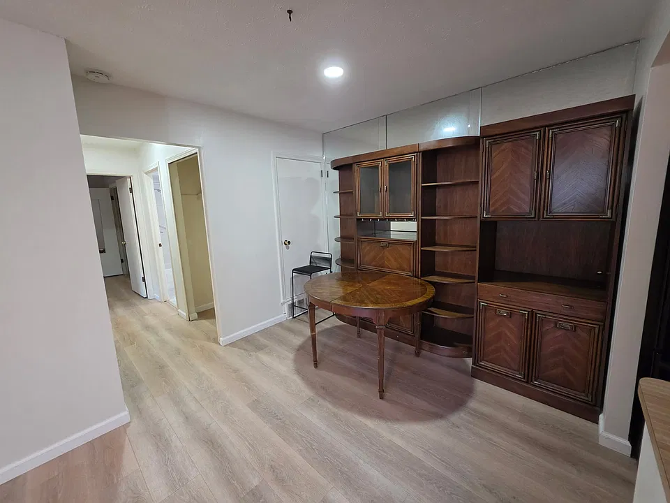 2800 Pease Dr #213S