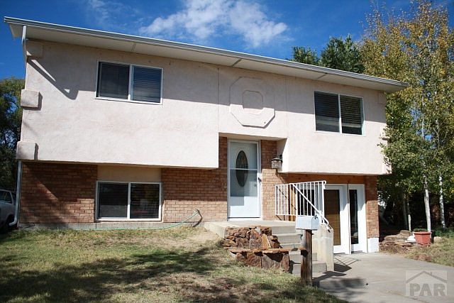 1st image of 703 Oak Ave