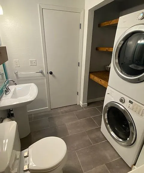 Bathroom #2