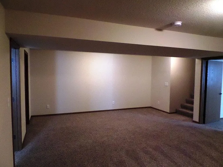 4304 SE Chisolm Rd — Photo 13