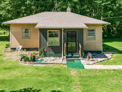 1356 Pipestone Rd, Benton Harbor, MI, 49022