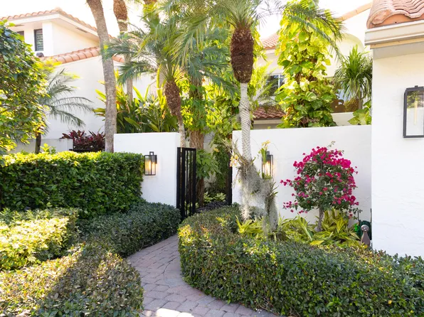 2531 Windsor Way Court, Wellington, FL 33414