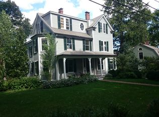 39 Fairmount St, Brookline, MA 02445