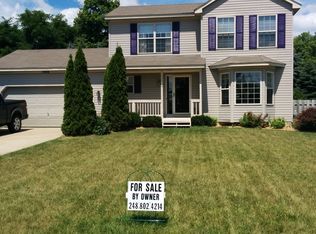 1666 Harvard Ct, Oxford, MI 48371