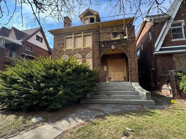 3028 Webb St, Detroit, MI 48206