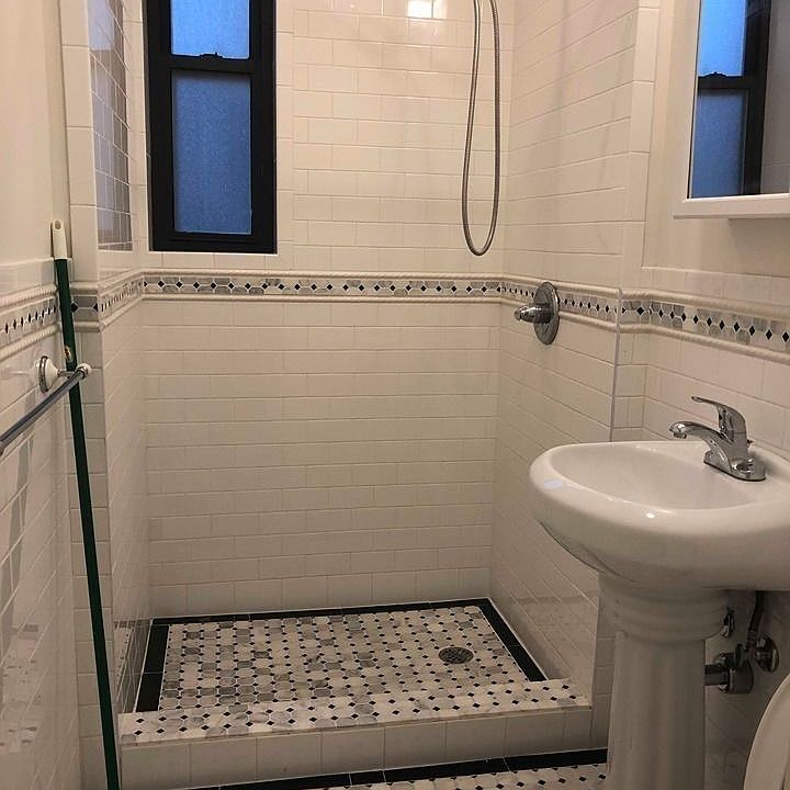 2nd image of 1946 70th St APT A3