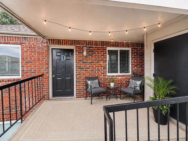 Brookview Ct - 5630 AL — Photo 2