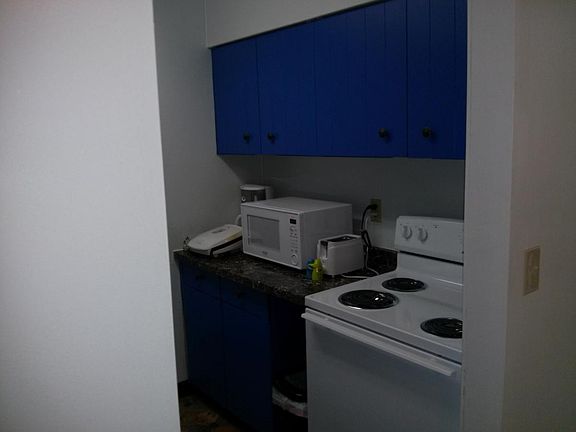 5th image of 3050 Sanlin Dr
