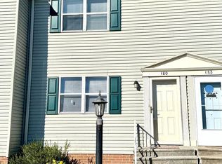 180 Center St #180, Hanover, PA 17331