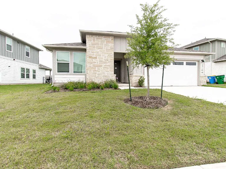 17108 Lomond Way — Photo 1