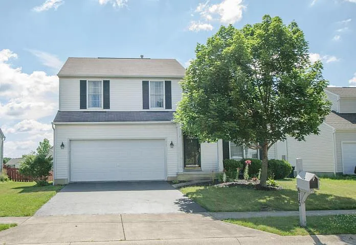 615 Pack St photo 1