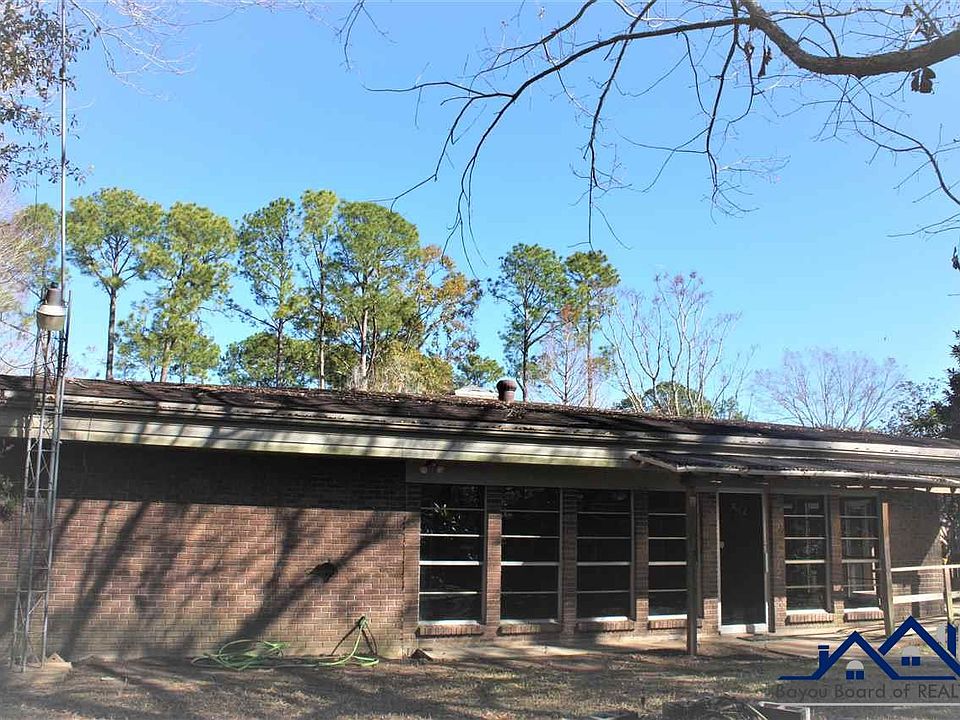 1st image of 3400 Wakefield Ave #1