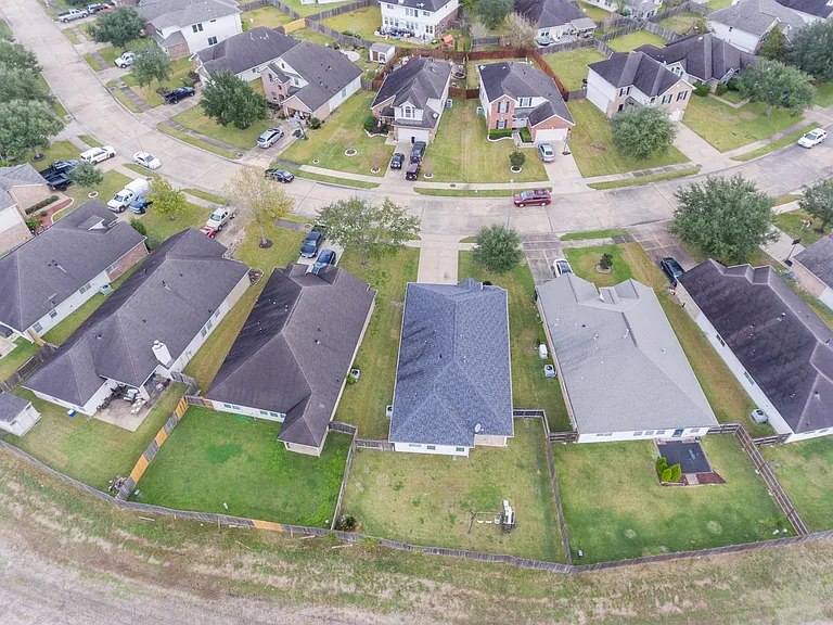 2834 Sage Bluff Ave — Photo 47