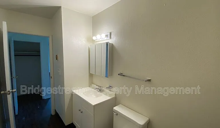 1299-1 Sanlor Ave — Photo 7