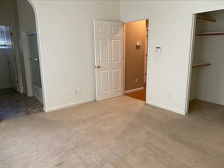441 Summer Garden Way #1 — Photo 8