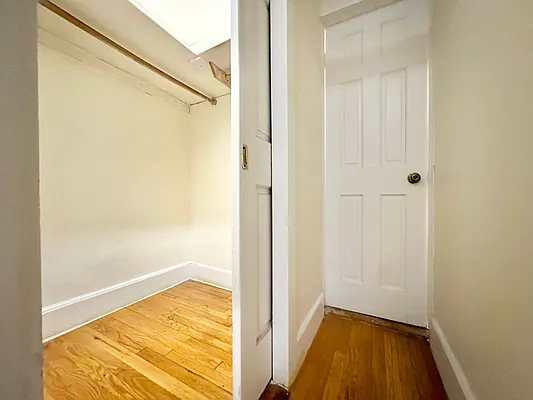 Rented by Doorway NYC, LLC | media 23