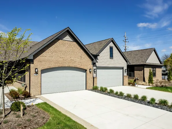 920 Heritage Dr, Bloomfield Hills, MI 48304