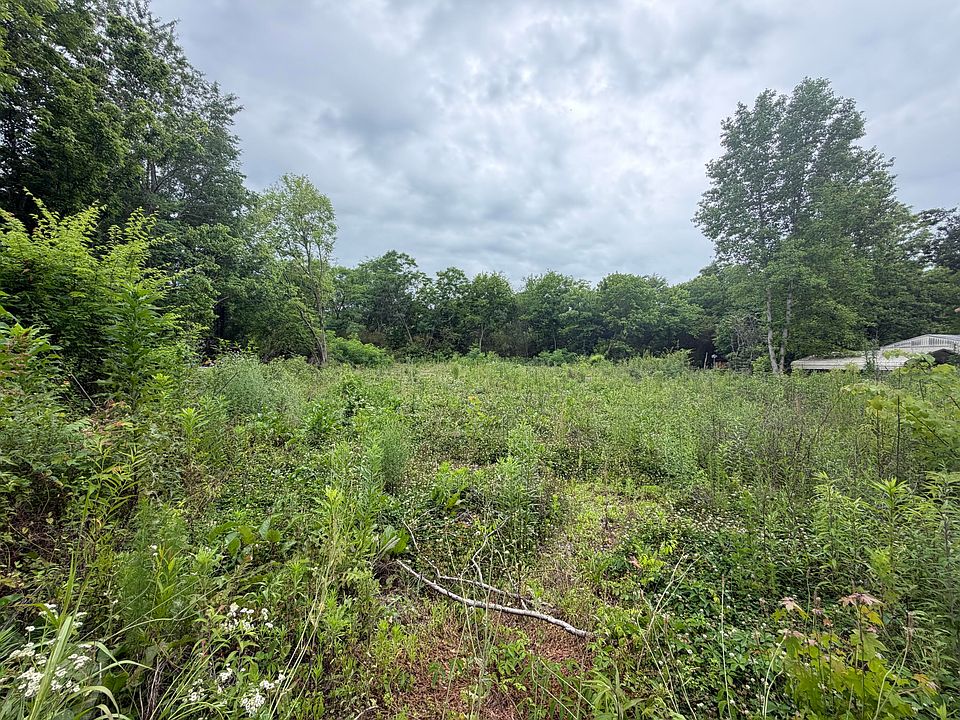2nd image of 139 Gilliland Rd SE