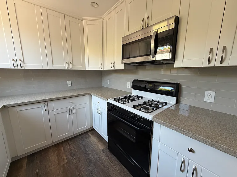 200 Anita Rd #3 — Photo 12