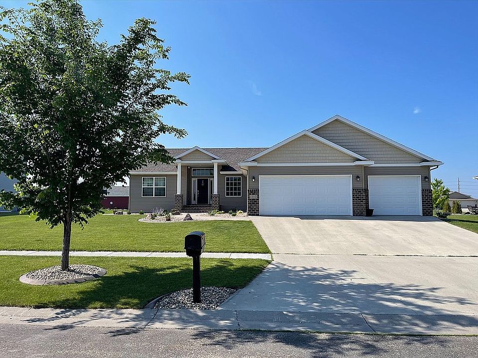 1st image of 1382 Morningside Dr