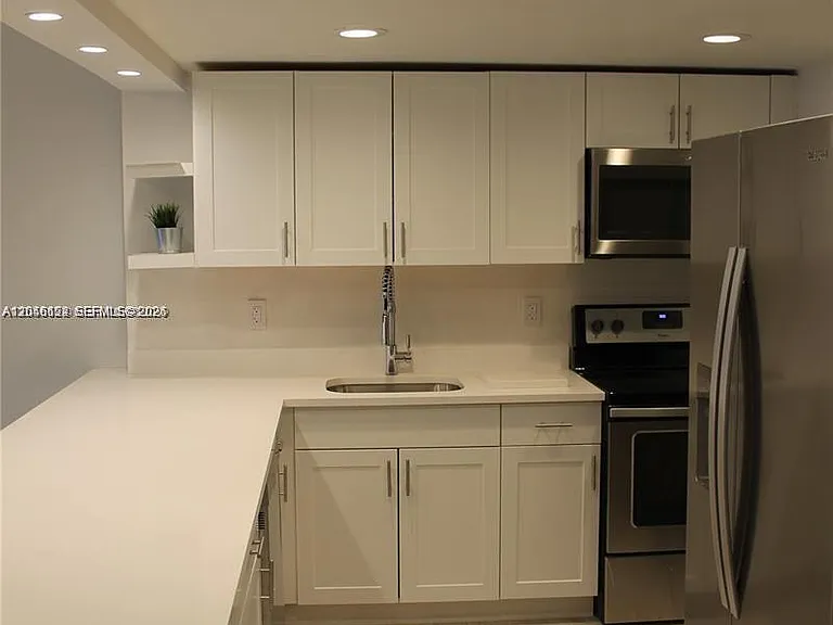 1801 S Ocean Dr #333 — Photo 6